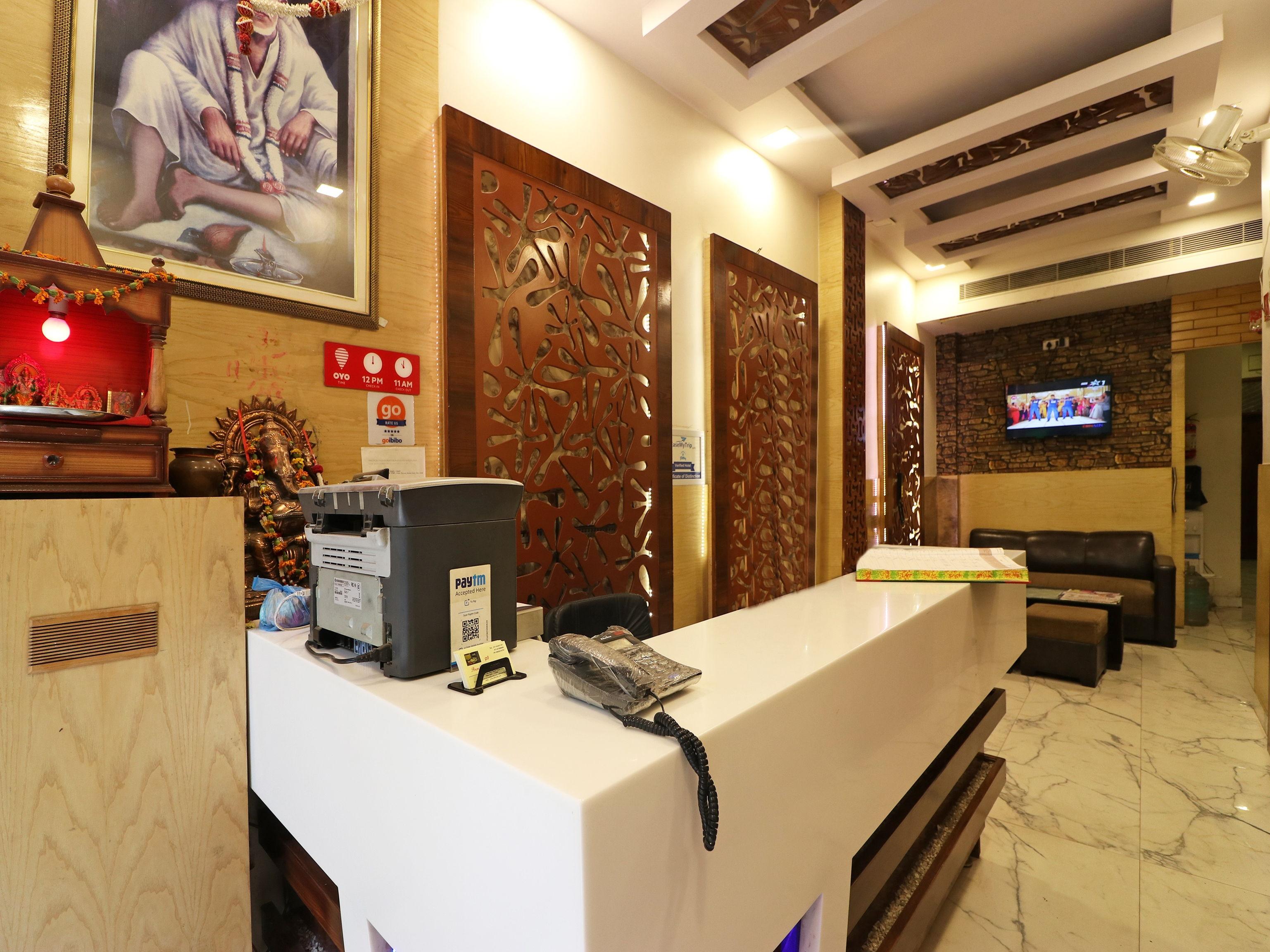 Oyo 6169 Hotel Prem Deluxe New Delhi Eksteriør billede